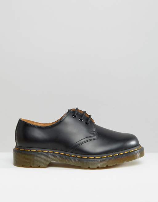 Dr martens hotsell 3 ojales industrial