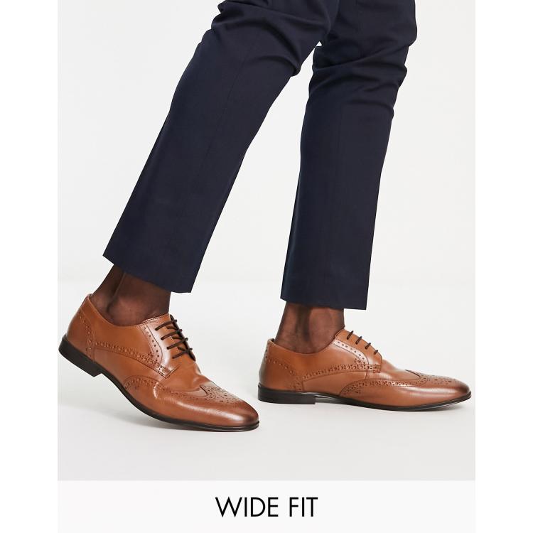 Zapatos Oxford marrones con cordones de River Island Wide Fit ASOS