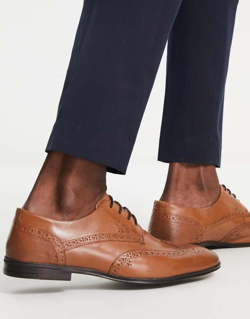 Zapatos Oxford marrones con cordones de River Island Wide Fit ASOS