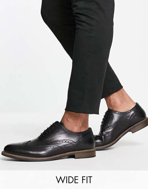 Zapatos Oxford negros de cuero de Red Tape Wide Fit