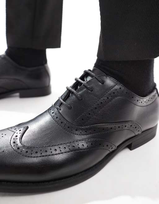 Zapatos Oxford negros de cuero sintético de ASOS DESIGN, 2 de 4