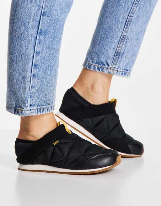 Zapatos planos negros acolchados Re Ember de Teva
