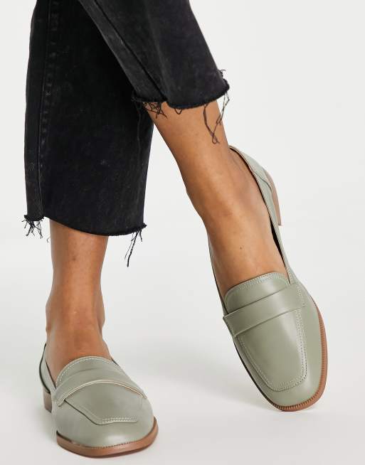 Zapatos planos verde salvia estilo mocasín Mussy de ASOS DESIGN | ASOS