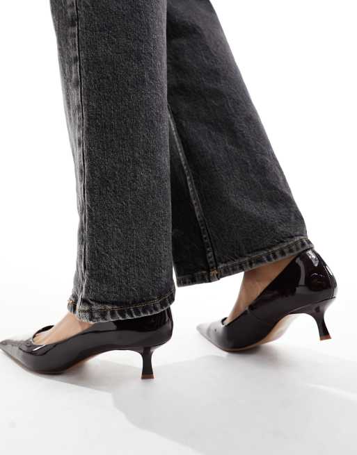 Zapatos rojo oscuro de tacón bajo de charol de Mango ASOS