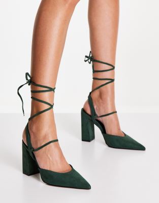 Zapatos verde bosque tacón en y tiras anudadas a la Panda de ASOS DESIGN | ASOS