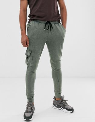 фото Зауженные джоггеры хаки с эффектом кислотной стирки и карманами карго asos design-зеленый