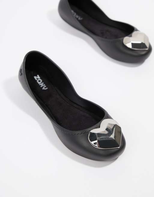 Zaxy shoes 2025 black heart