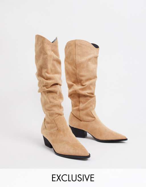 Z_Code_Z – Alma – Beige knähöga boots i vegansk mocka – Endast hos ASOS