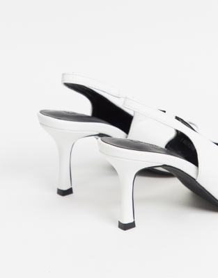 vegan heeled sandals