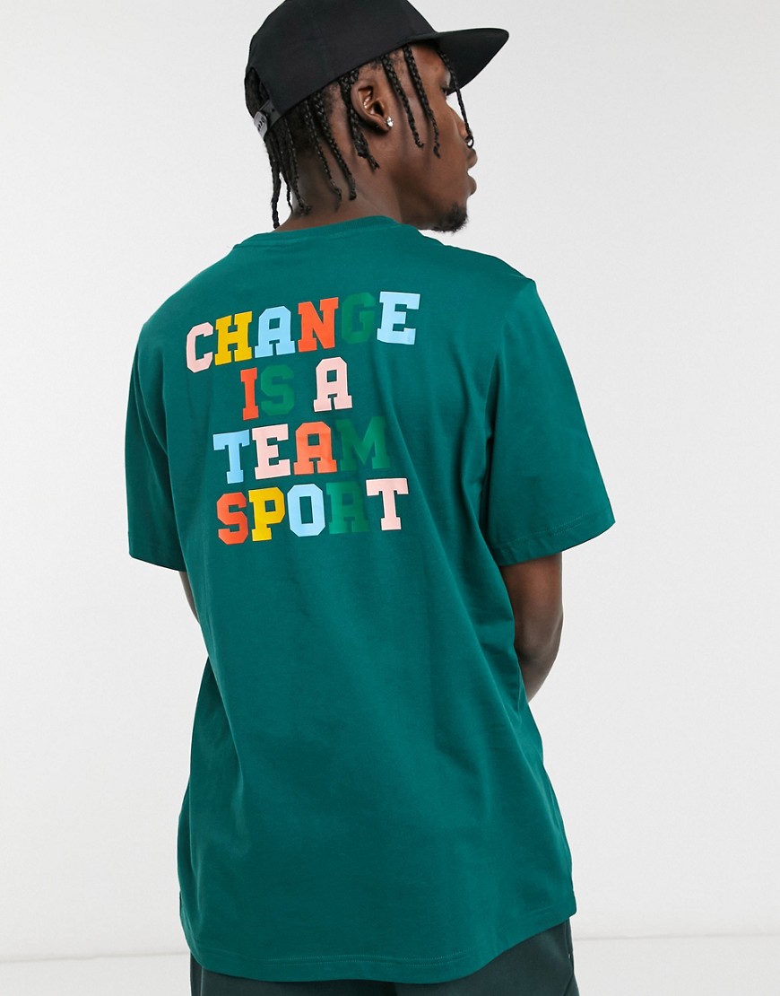 фото Зеленая футболка с надписью "change is a team sport" adidas originals superstar-зеленый цвет