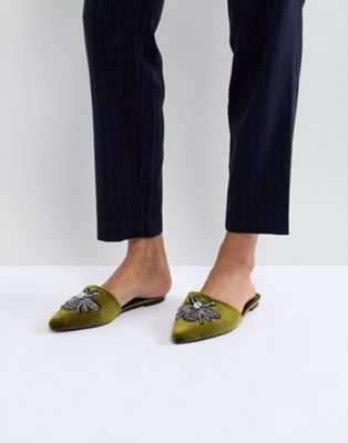 фото Зеленые мюли с острым носком и отделкой glamorous-зеленый