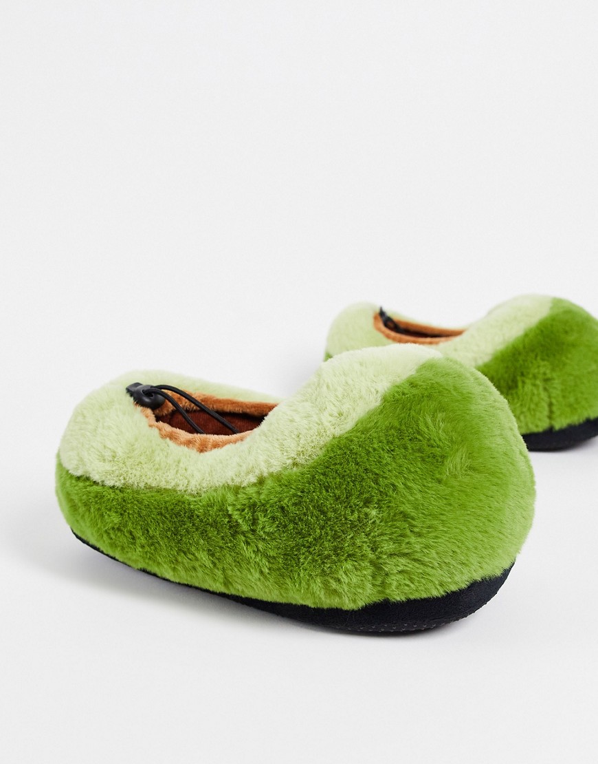 фото Зеленые тапочки в форме авокадо topshop-зеленый цвет