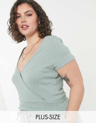 фото Зеленый топ на запахе с короткими рукавами cotton on curve-зеленый цвет cotton:on plus