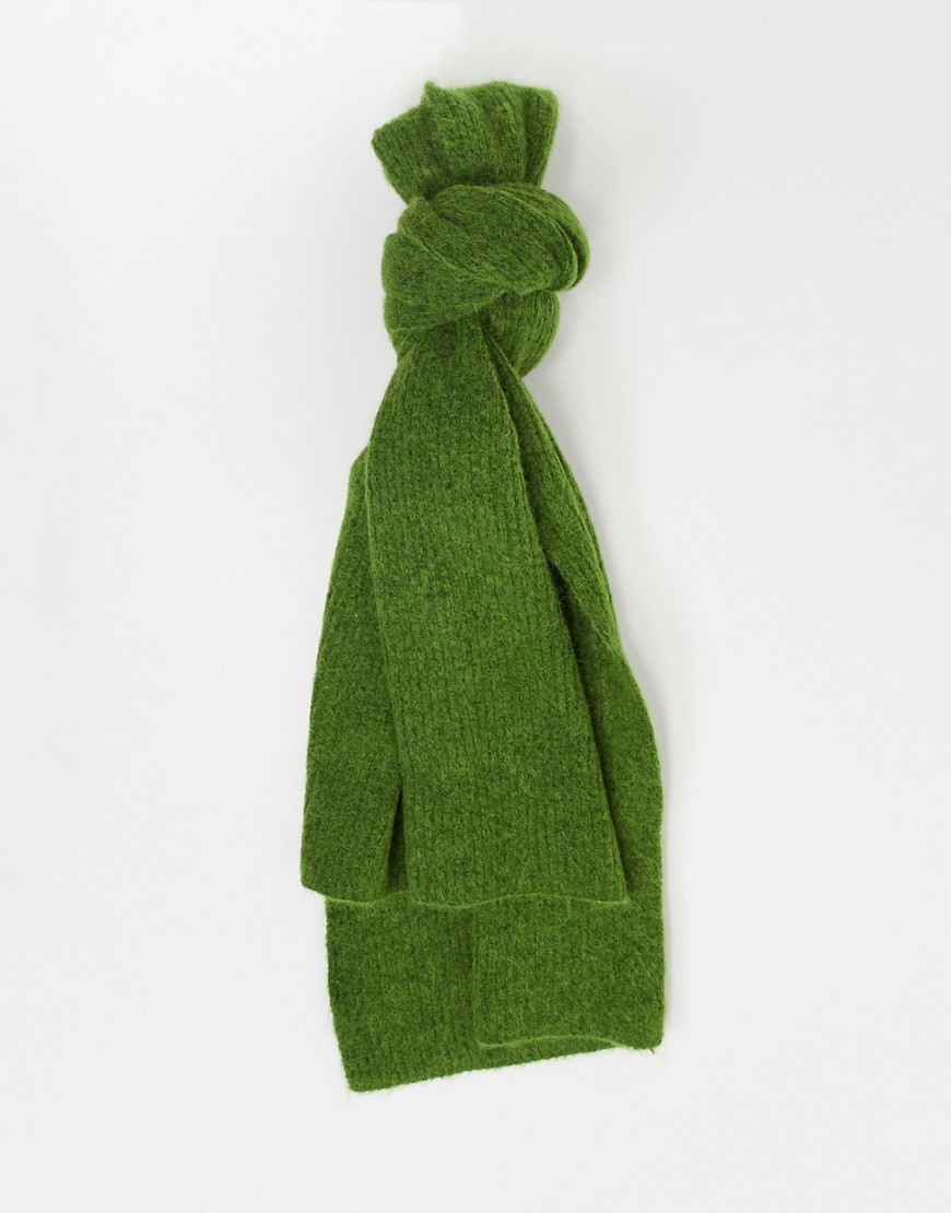 фото Зеленый вязаный шарф selected femme