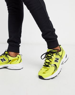 Желтые кроссовки New Balance - 530 | ASOS
