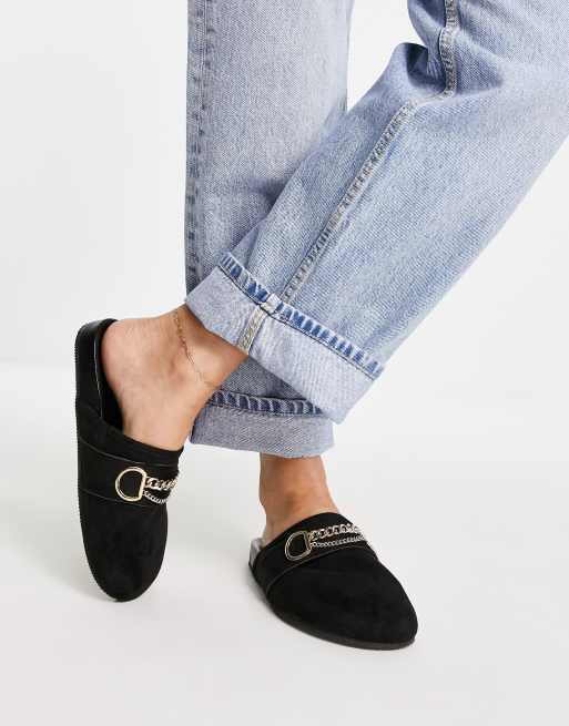 Zuecos negros con bridón metálico de River Island