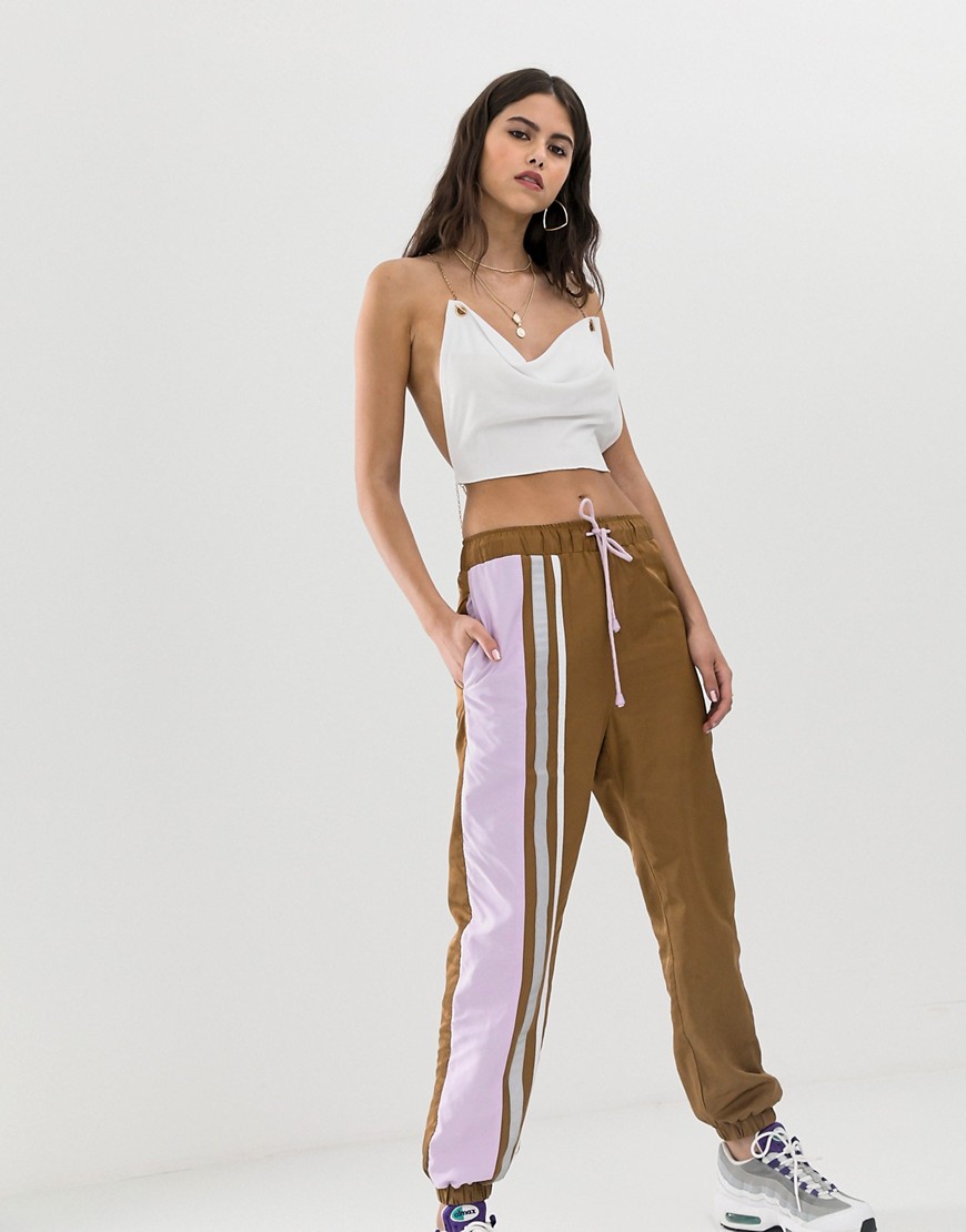ZYA joggers with contrast side stripe-Brown